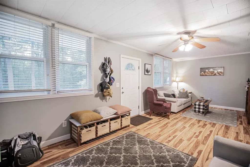 32 Ministerial Road Windham NH 03087