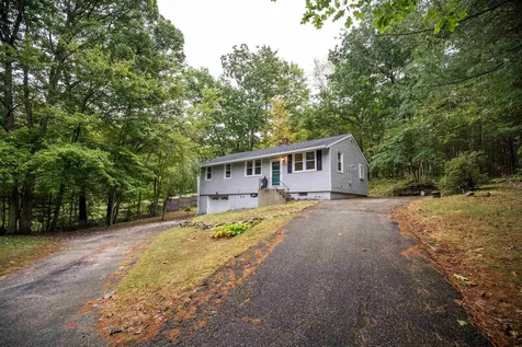 32 Ministerial Road Windham NH 03087