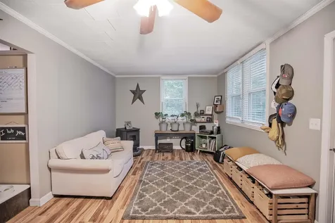 32 Ministerial Road Windham NH 03087