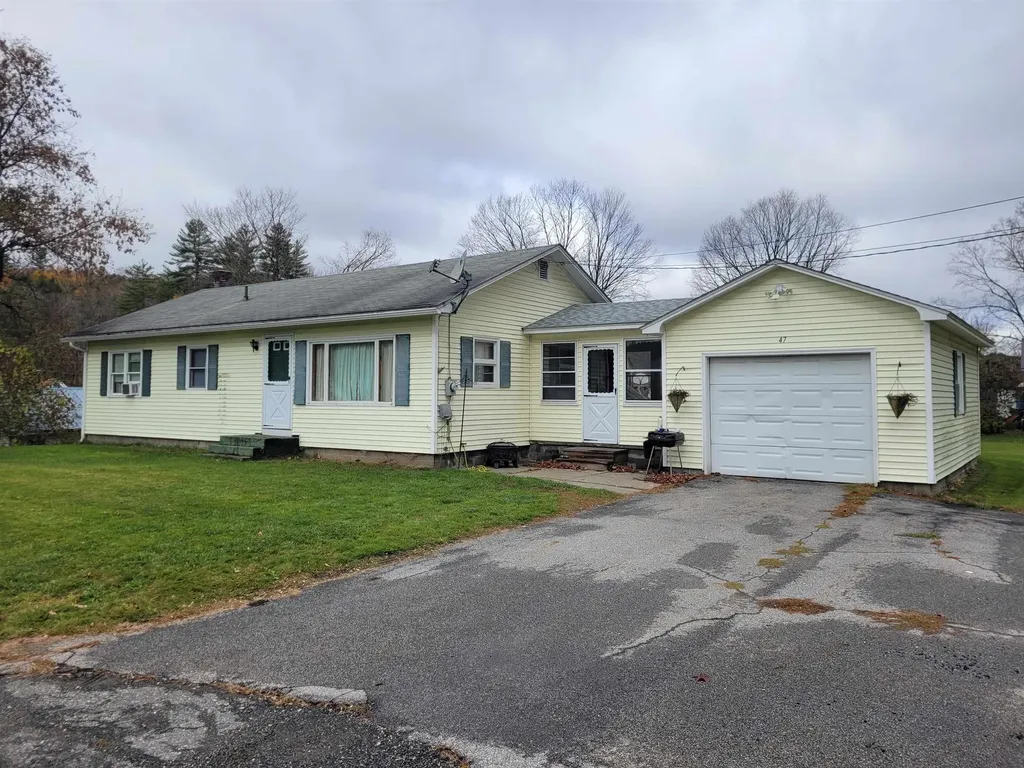 47 Hill Street St. Johnsbury VT 05819