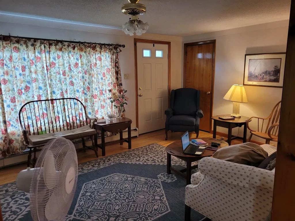 47 Hill Street St. Johnsbury VT 05819