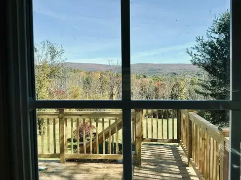 196 Glastenview Drive Shaftsbury VT 05262