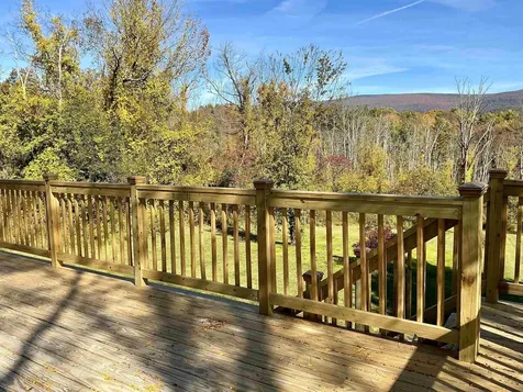 196 Glastenview Drive Shaftsbury VT 05262