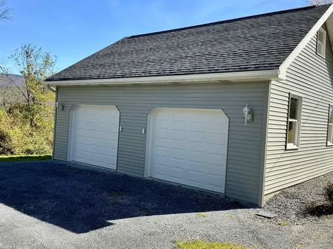 196 Glastenview Drive Shaftsbury VT 05262