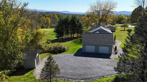 196 Glastenview Drive Shaftsbury VT 05262