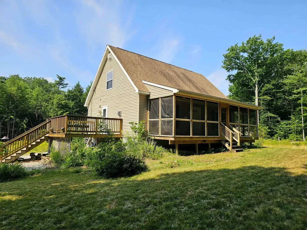 7 Westchester Park Barnstead NH 03225