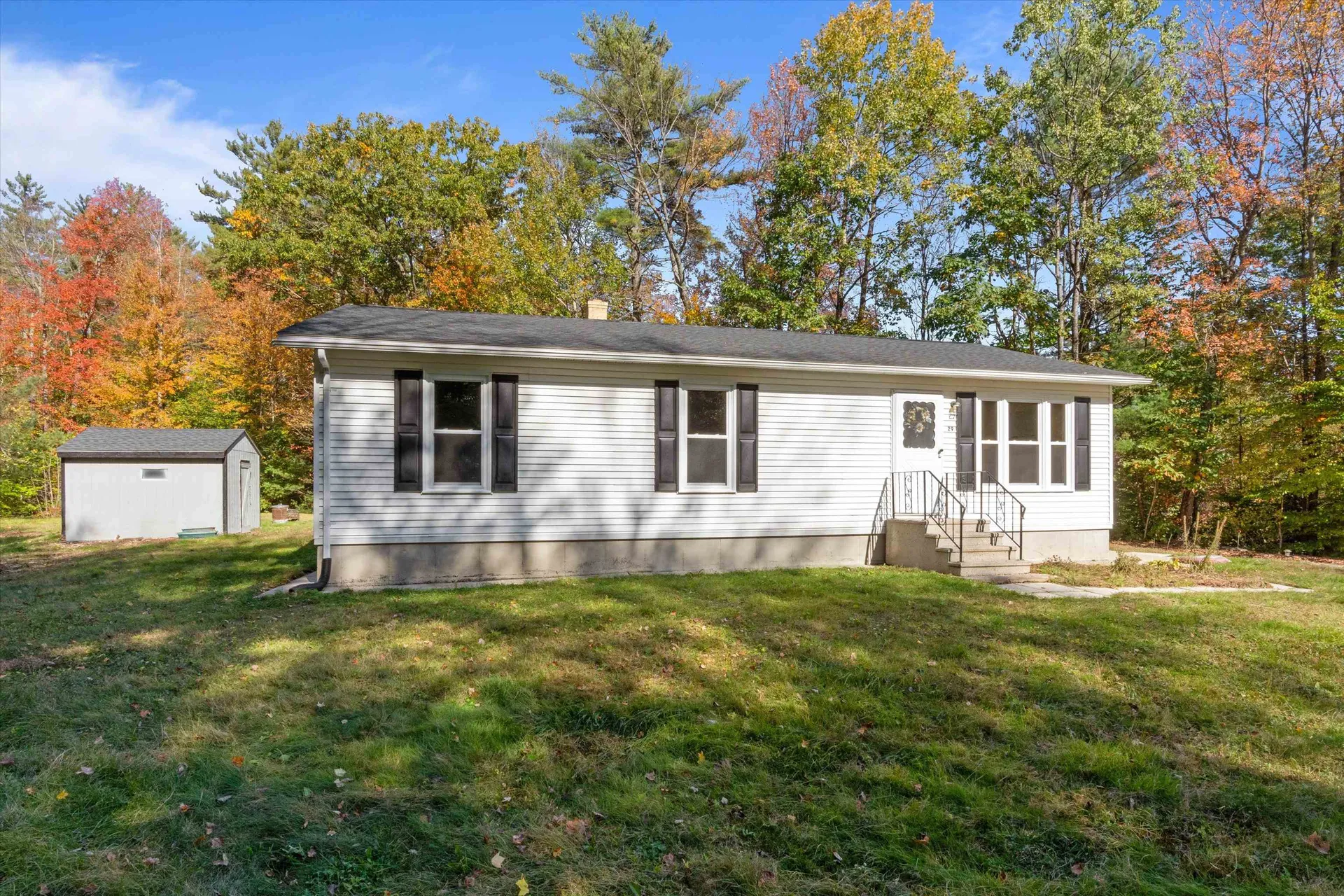 29 Colonial Drive Greenfield NH 03047