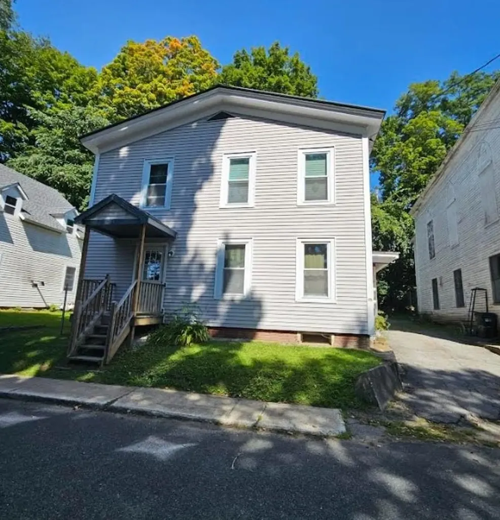 27 Hancock Street Hinsdale NH 03451