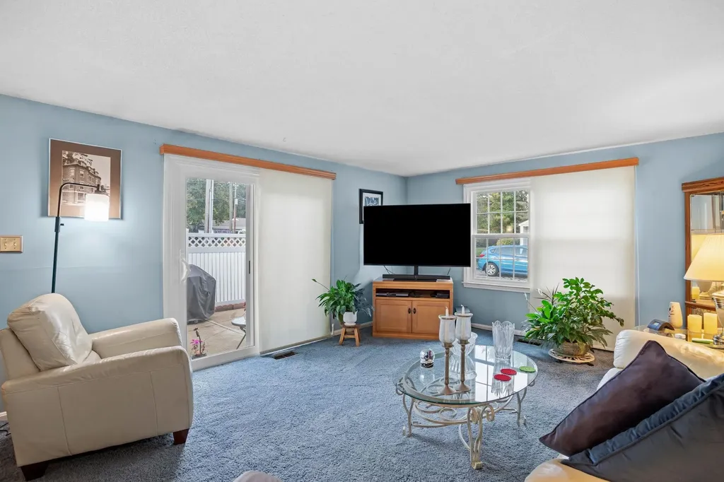 6 Springfield Estates Rochester NH 03867