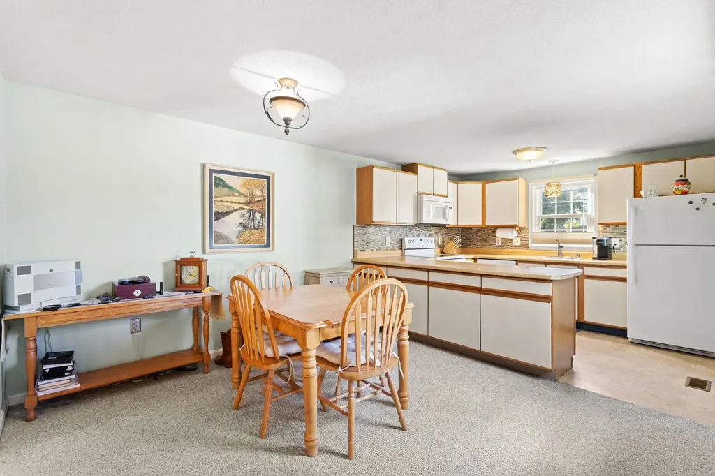 6 Springfield Estates Rochester NH 03867