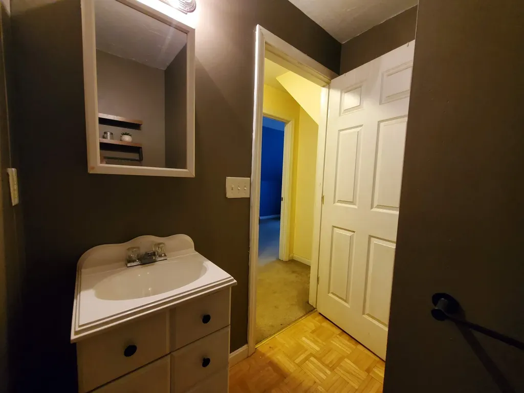 17 James Way Grafton NH 03240