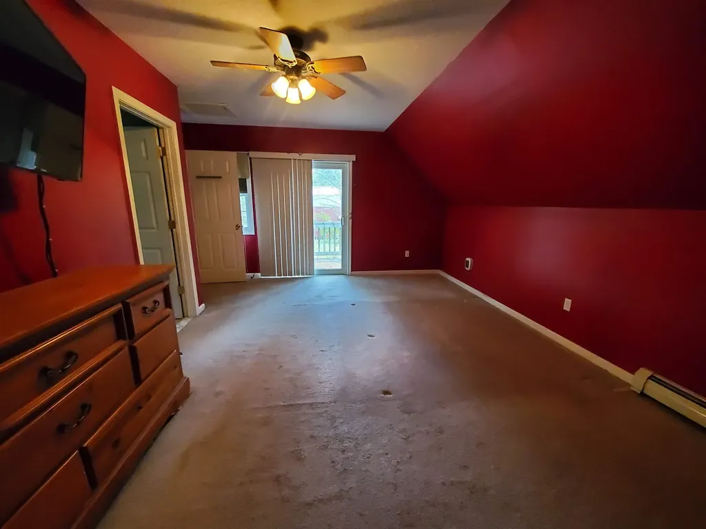 17 James Way Grafton NH 03240