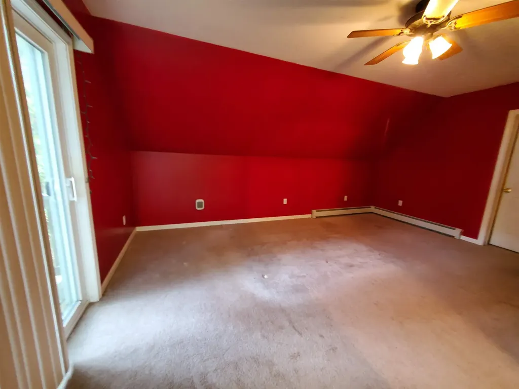 17 James Way Grafton NH 03240