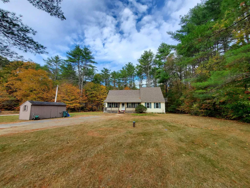 17 James Way Grafton NH 03240