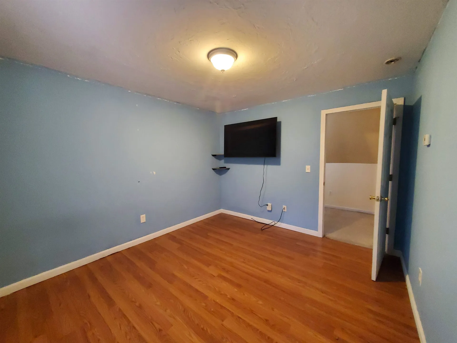 17 James Way Grafton NH 03240