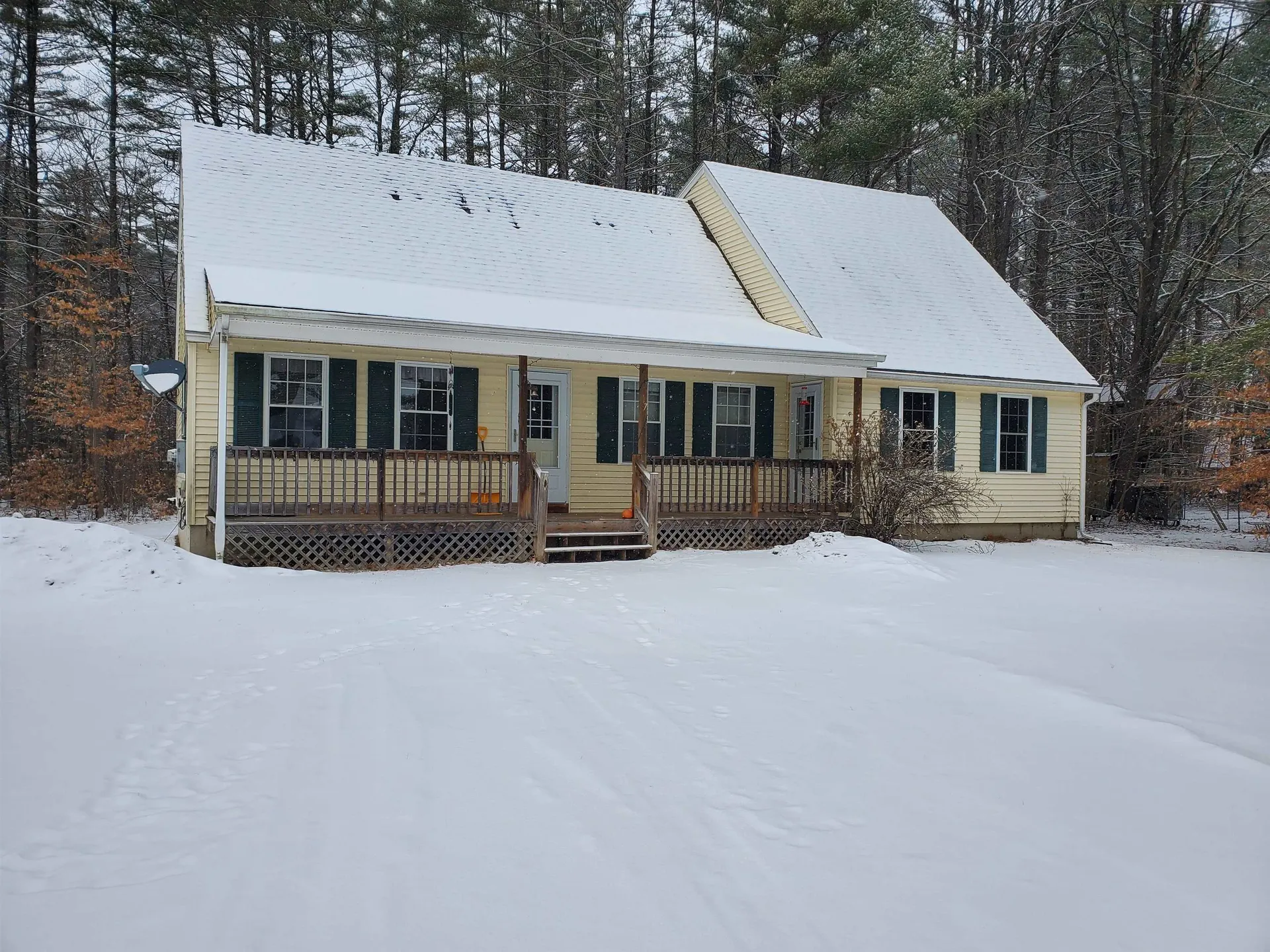 17 James Way Grafton NH 03240