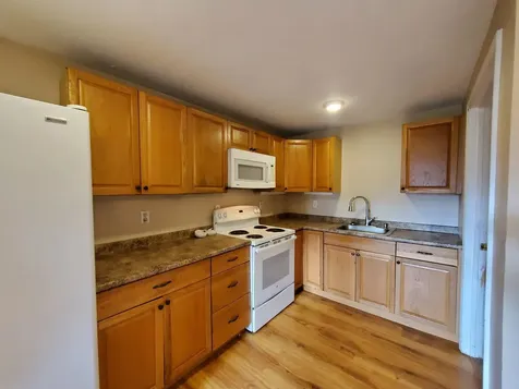 17 James Way Grafton NH 03240