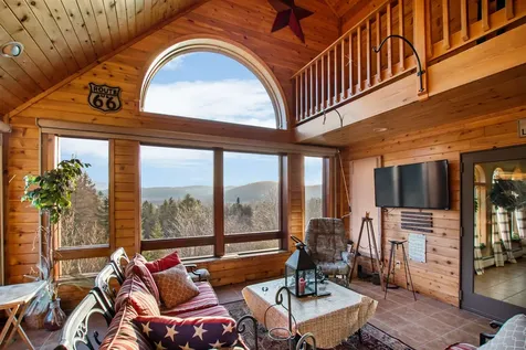 147 Green Hill Road Canaan VT 05903