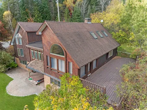 147 Green Hill Road Canaan VT 05903