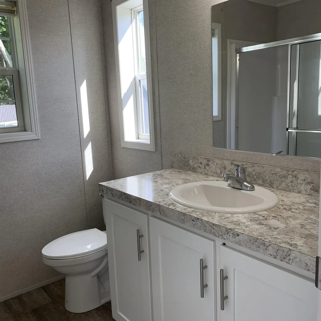 28 Riverview Drive Rochester NH 03867
