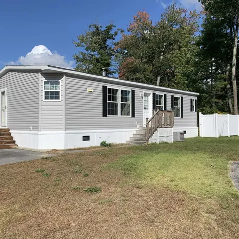 28 Riverview Drive Rochester NH 03867