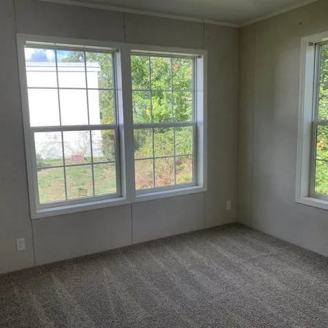 28 Riverview Drive Rochester NH 03867