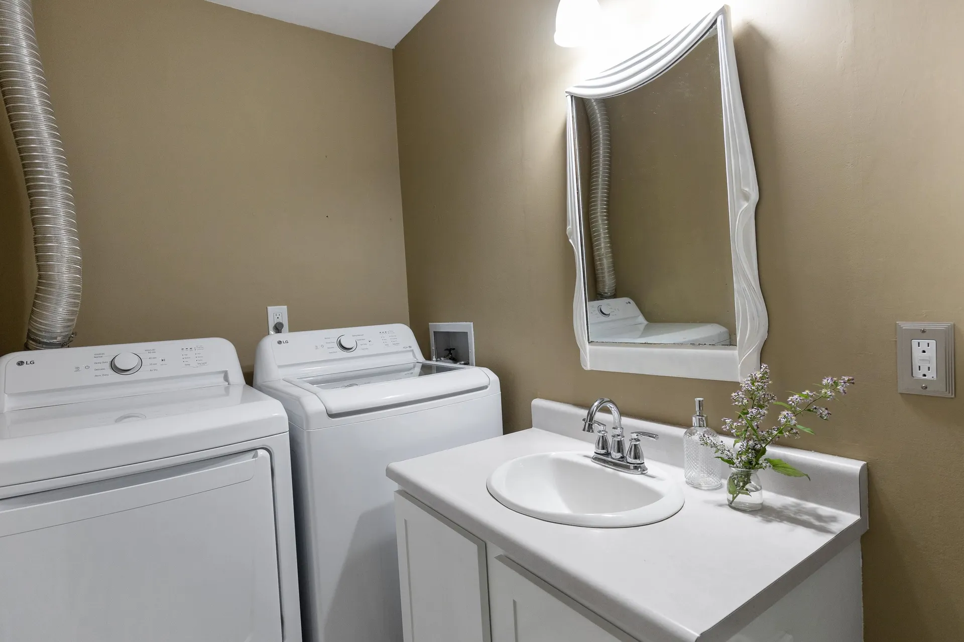 45 Hildred Drive Burlington VT 05401