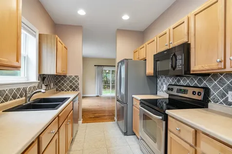 20 Irene Avenue Essex VT 05452