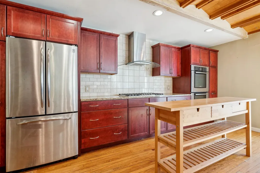 2 Woods End Road Hanover NH 03750