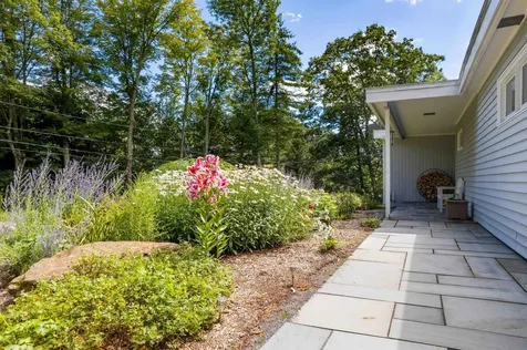 2 Woods End Road Hanover NH 03750