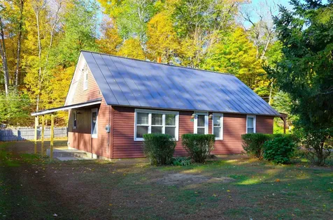 36 Evarts Road Hartland VT 05052