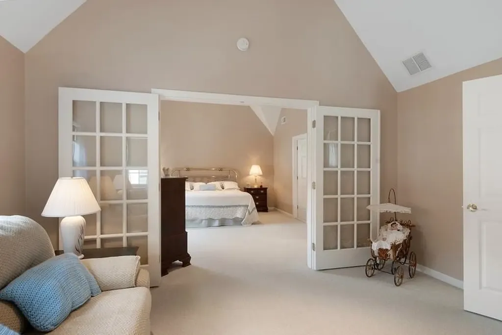 51 Chosen Vale Lane Enfield NH 03748