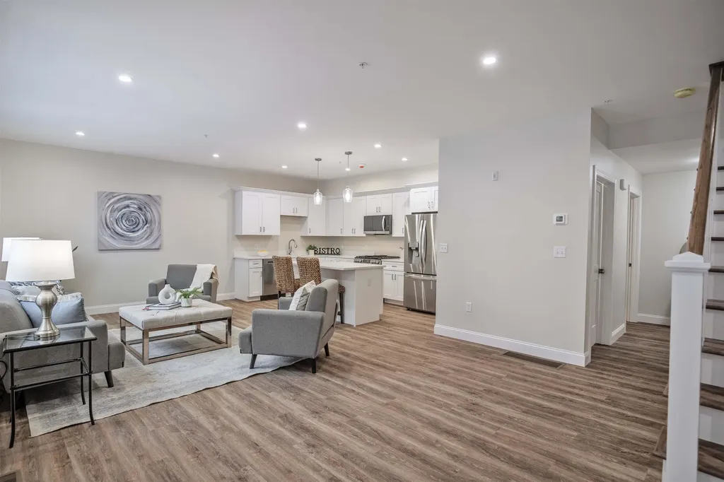 29 Main Street Salem NH 03079