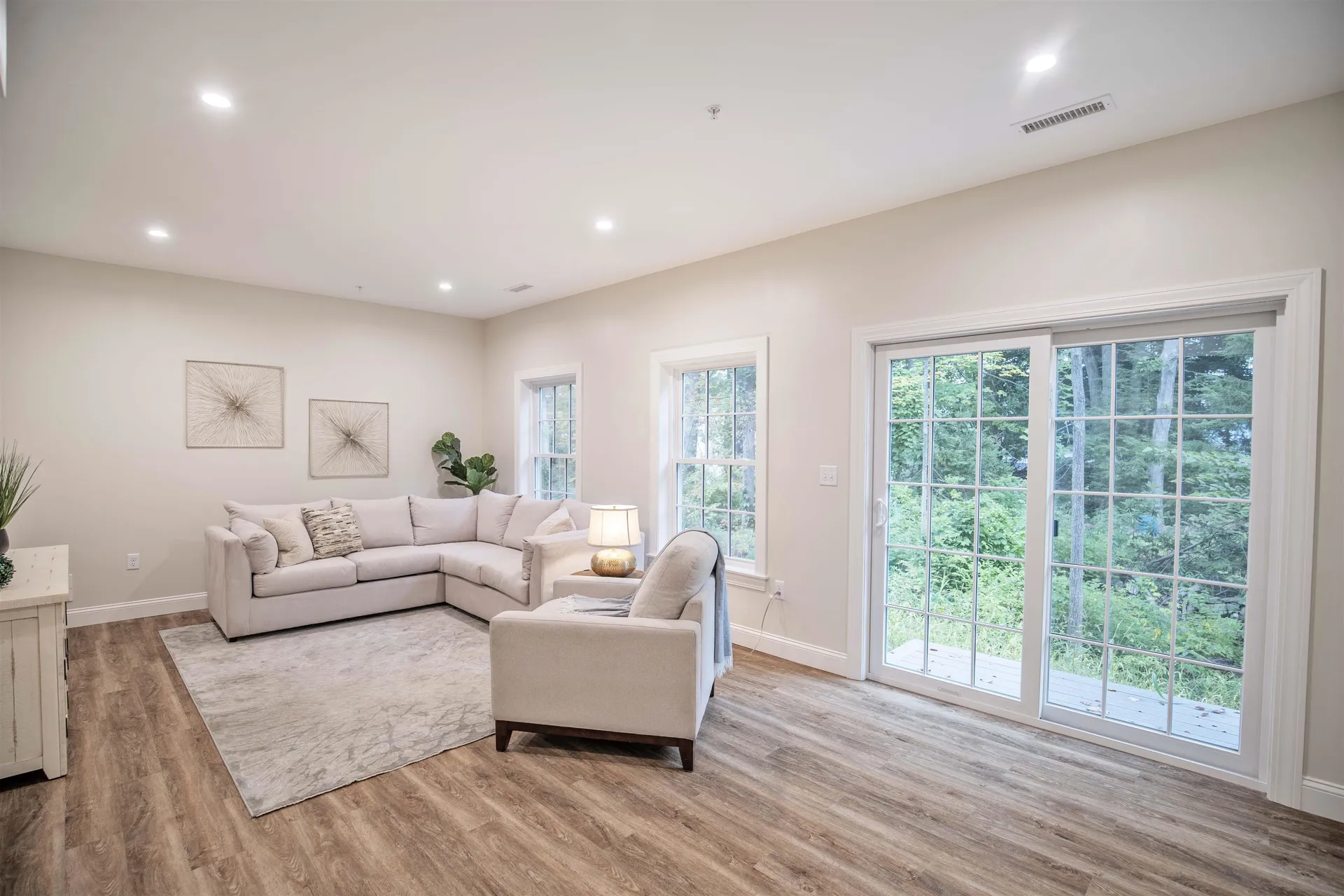 29 Main Street Salem NH 03079