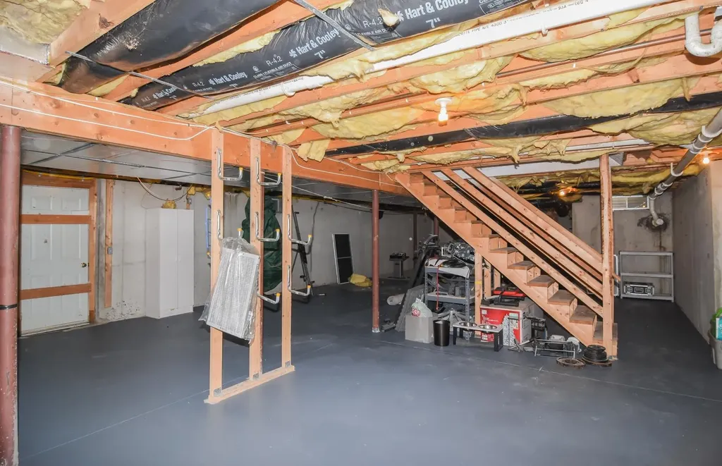 2 Hadley Drive Nashua NH 03062