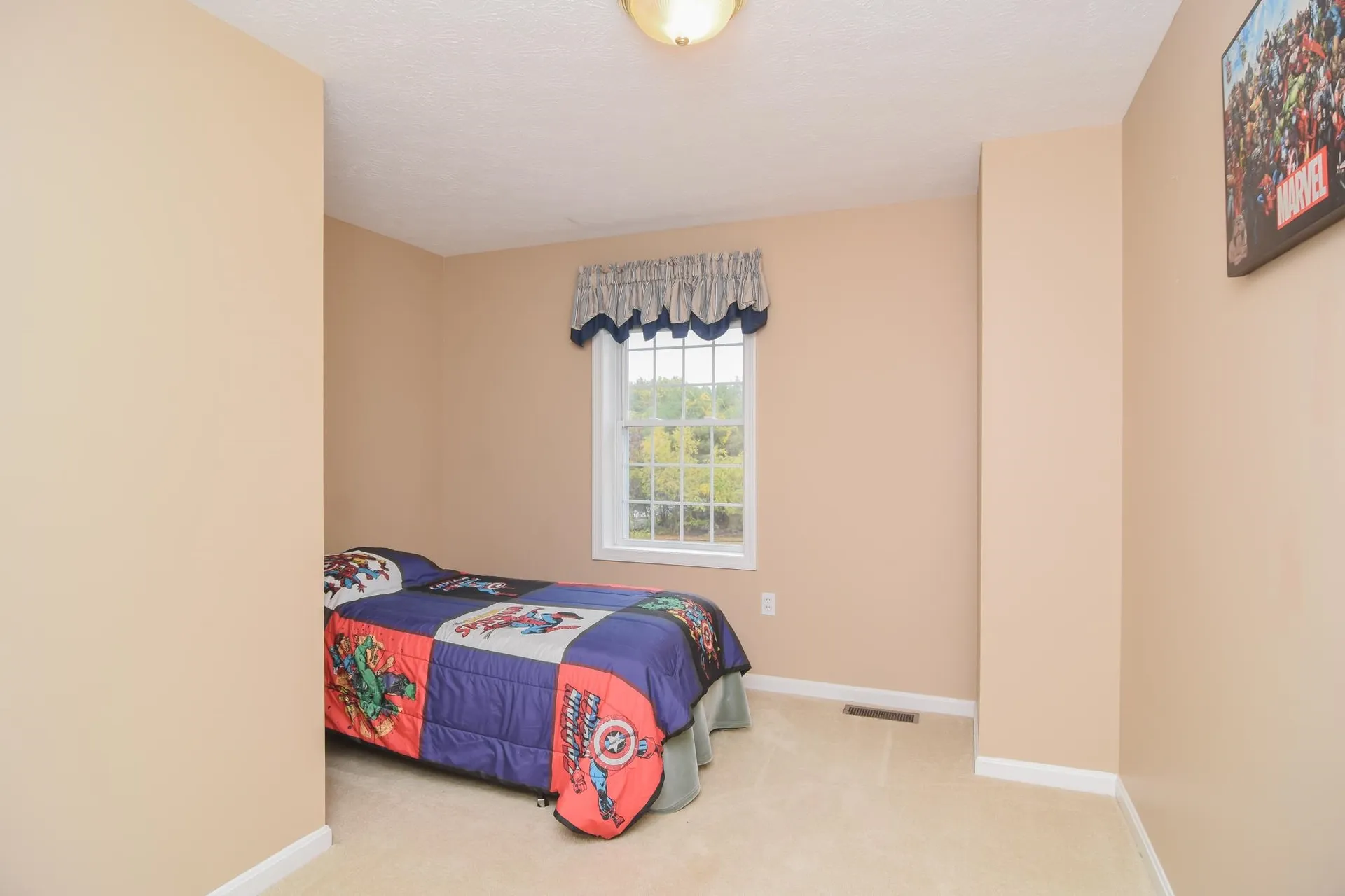 2 Hadley Drive Nashua NH 03062