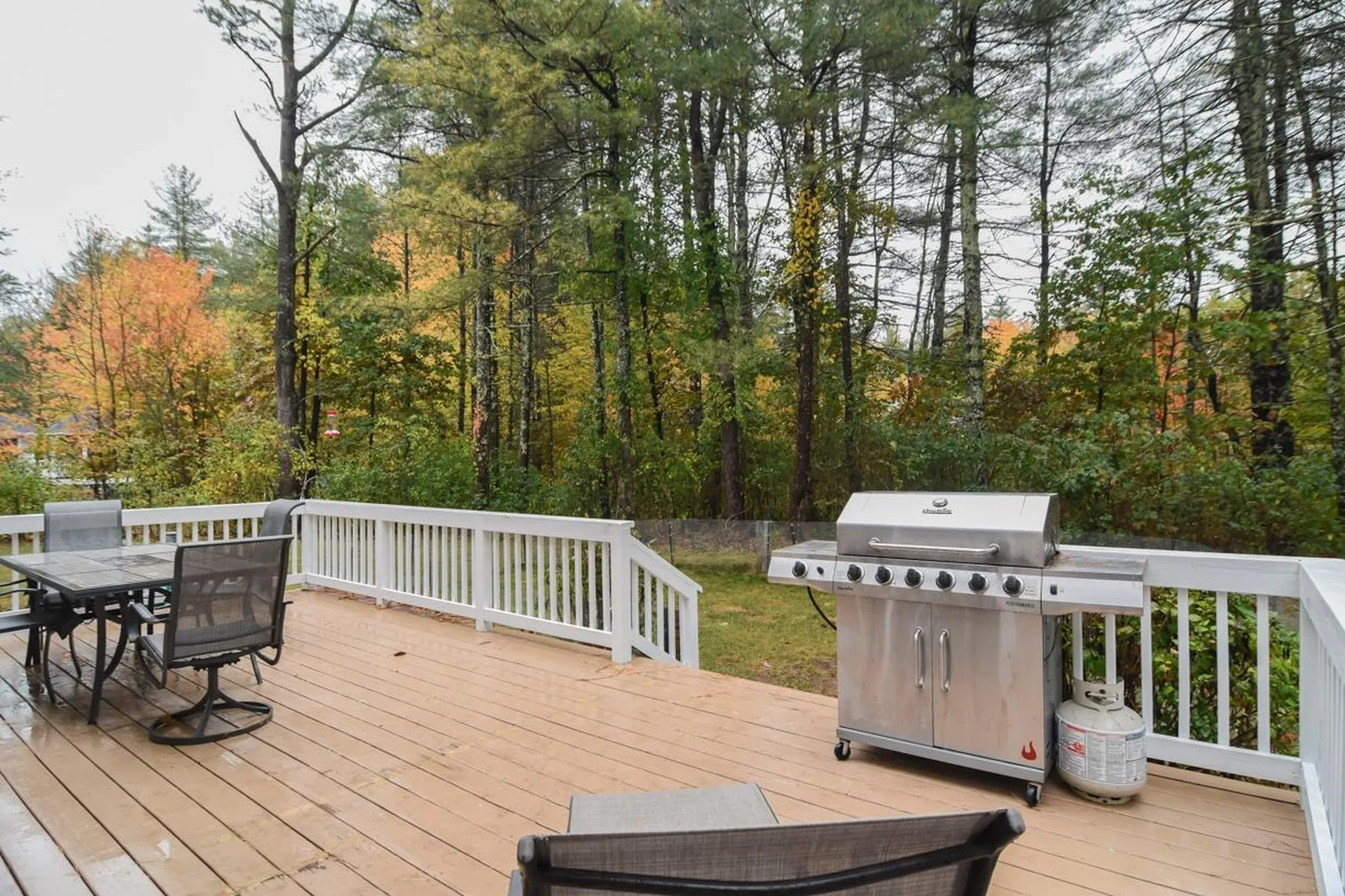 2 Hadley Drive Nashua NH 03062