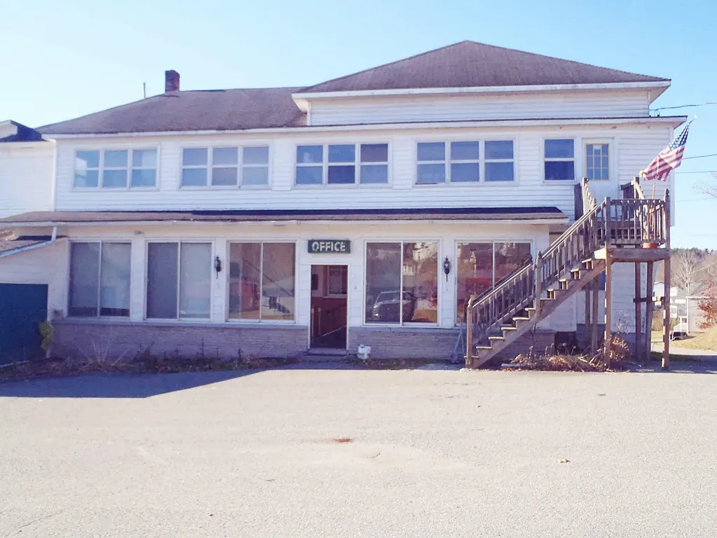501 Pleasant Street Newport City VT 05855-9744