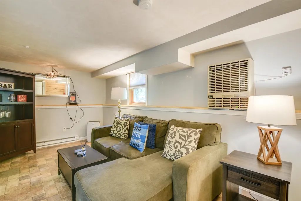 20 Drake Avenue Gilmanton NH 03237