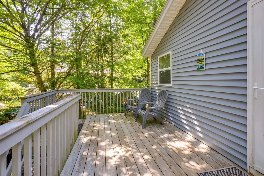 20 Drake Avenue Gilmanton NH 03237