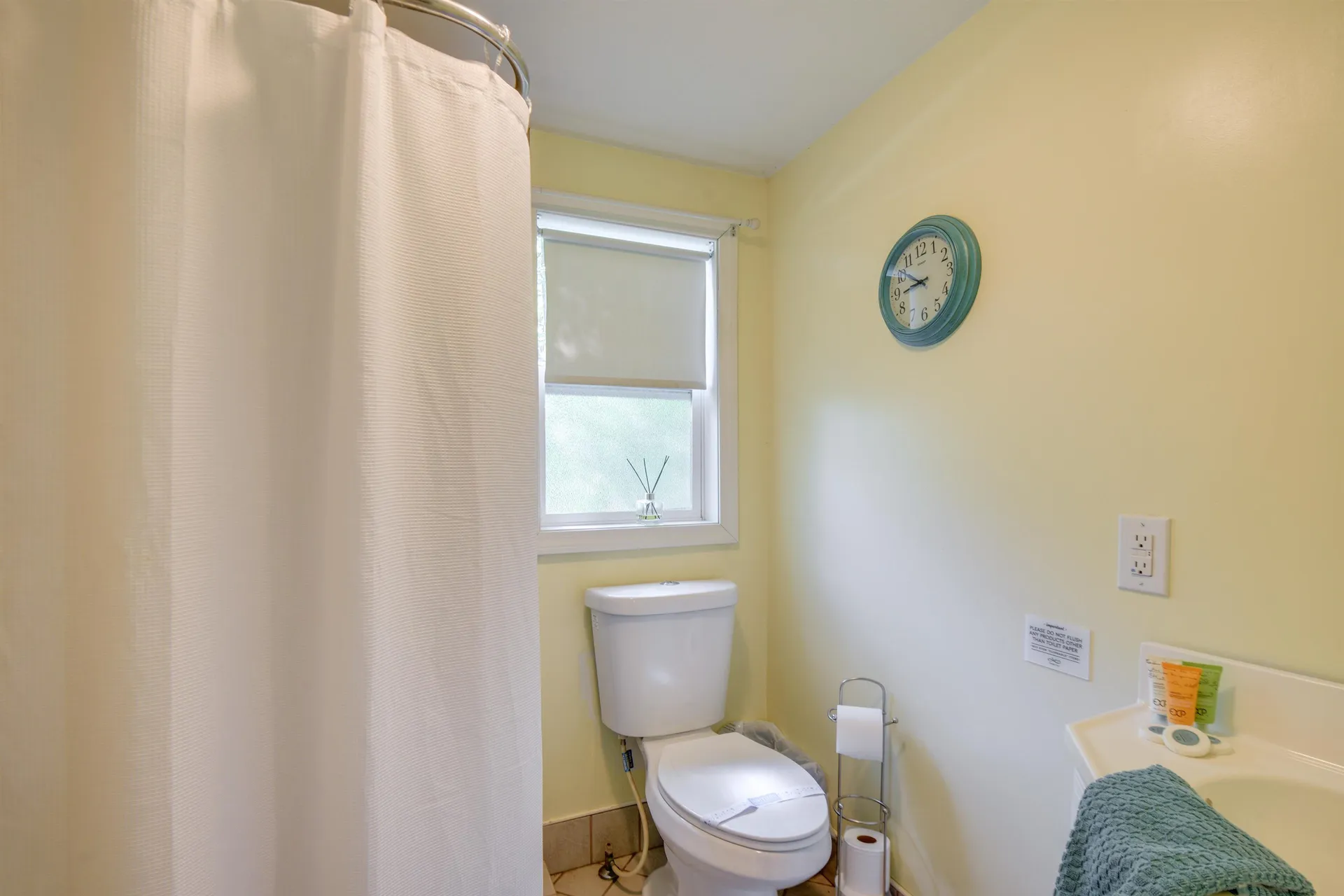 20 Drake Avenue Gilmanton NH 03237