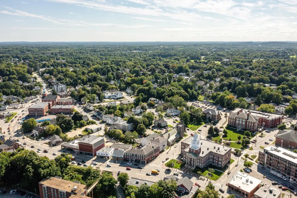 15 Banner Drive Dover NH 03820