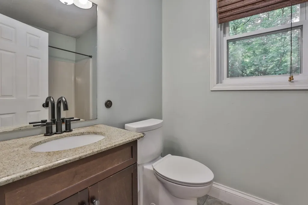 1 Mountain Road Brookline NH 03033