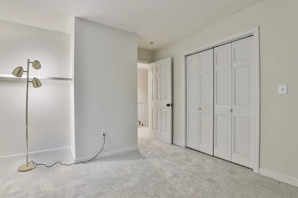 1 Mountain Road Brookline NH 03033