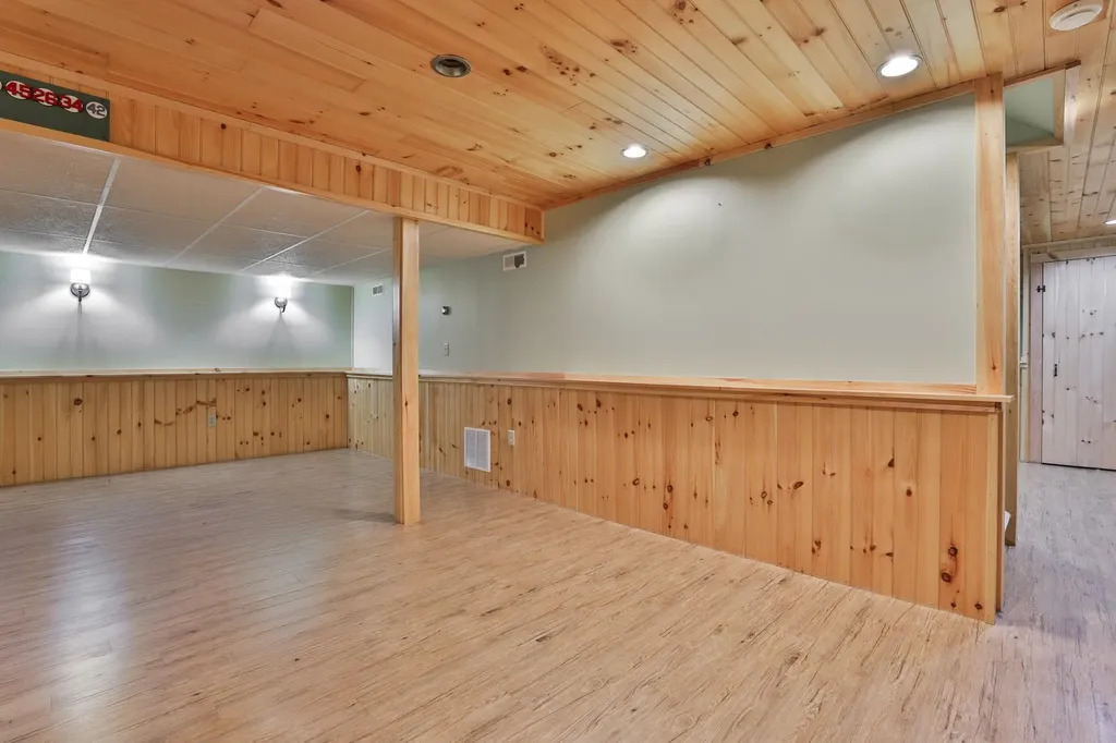 1 Mountain Road Brookline NH 03033