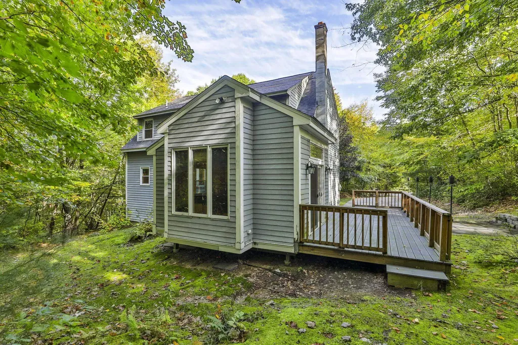 1 Mountain Road Brookline NH 03033