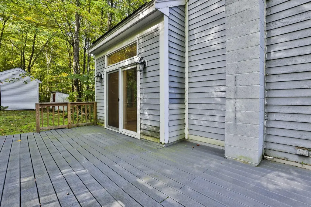 1 Mountain Road Brookline NH 03033