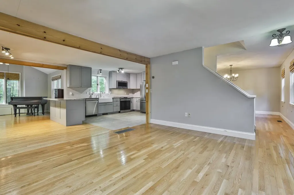 1 Mountain Road Brookline NH 03033