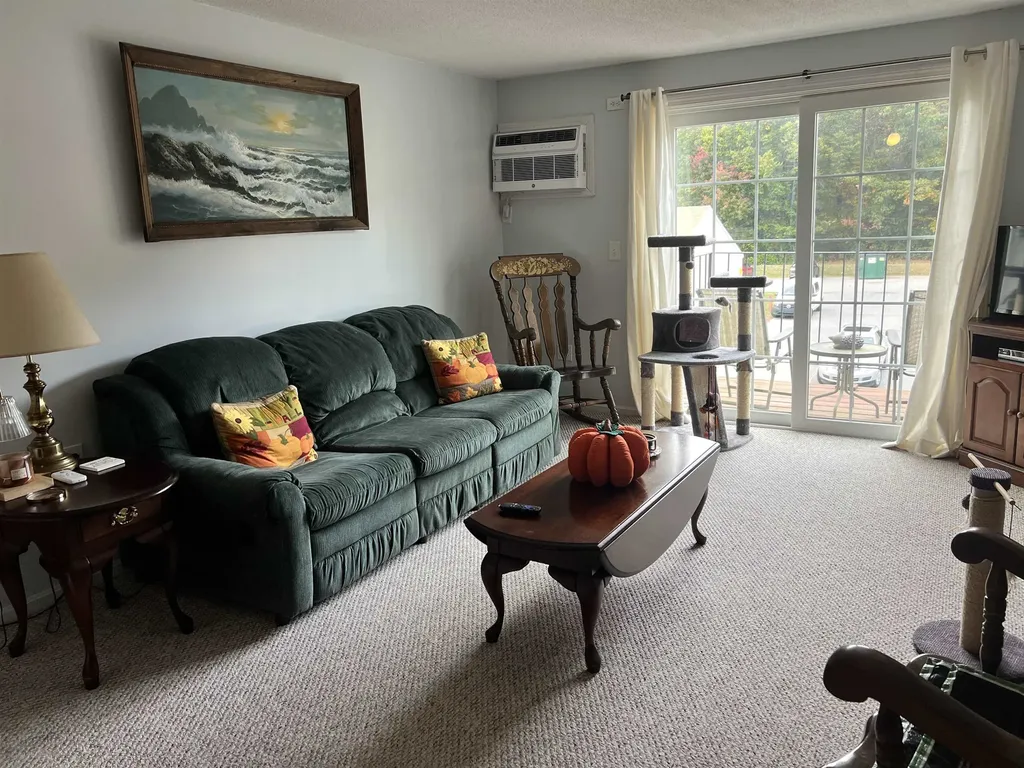 2010 White Cedar Boulevard Portsmouth NH 03801