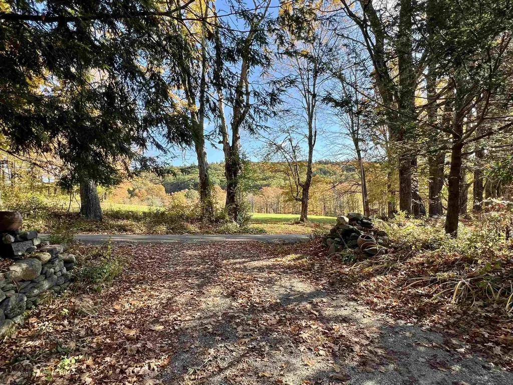 103 Spaulding Hill Road Dummerston VT 05301